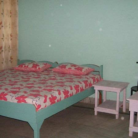 نويدا الكبرى Balaji Guest House - Home Stay المظهر الخارجي الصورة