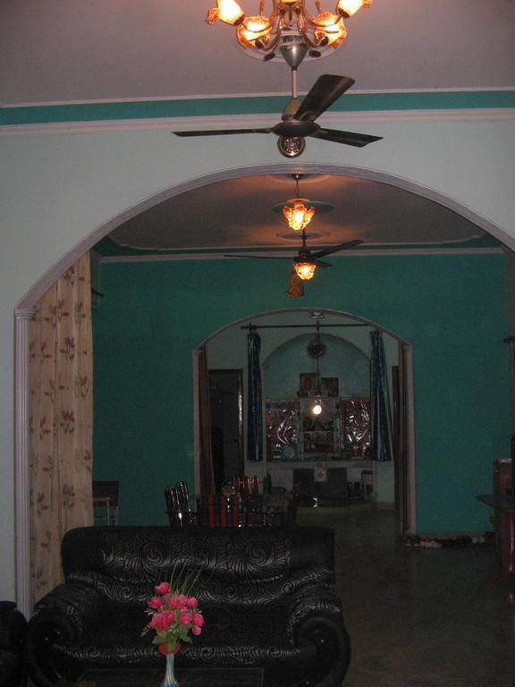 نويدا الكبرى Balaji Guest House - Home Stay المظهر الخارجي الصورة