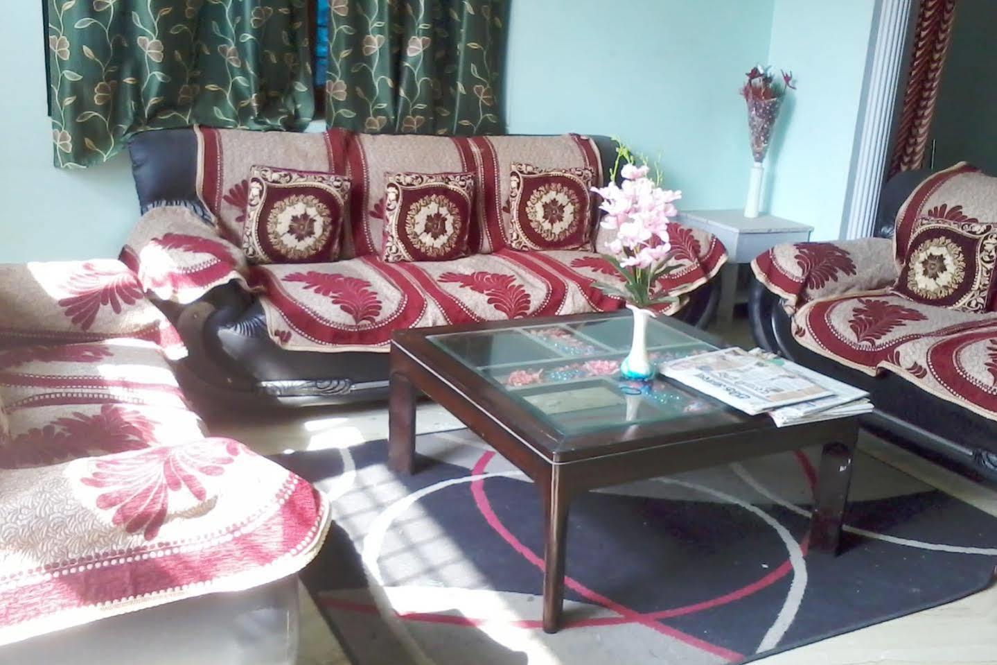 نويدا الكبرى Balaji Guest House - Home Stay المظهر الخارجي الصورة
